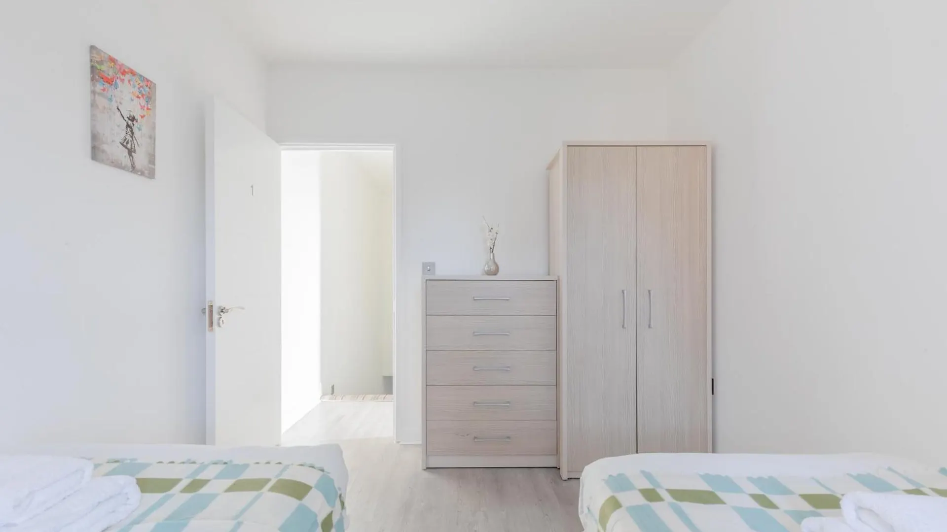 Spacious 3Bd Flat Near London City Airport Apartment